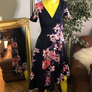YOANA BARASCHI NAVY FLORAL MAXI DRESS size 4
